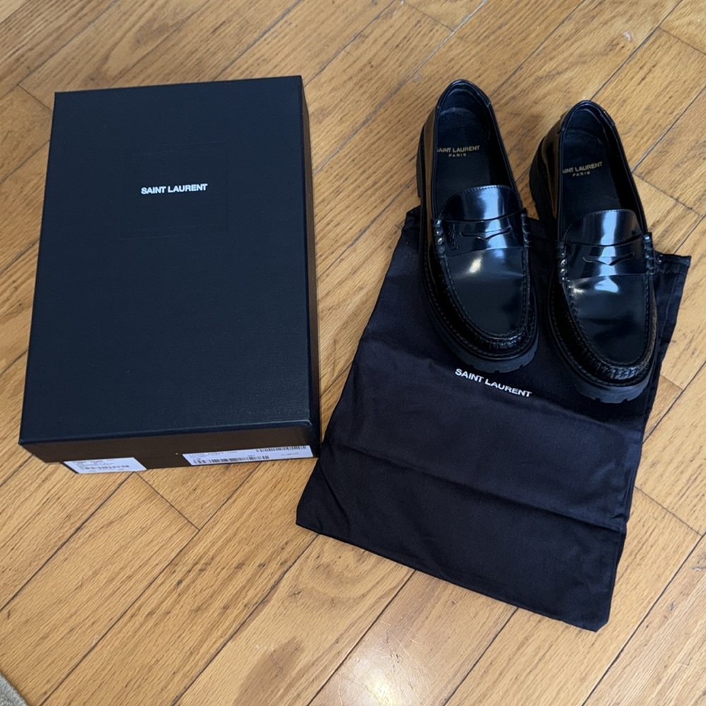 SAINT LAURENT Le Loafer - Picture 6 of 8